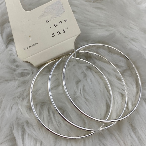 4/$20 A New Day Set of 3 Silver Tone Bangle Bracelets - Picture 2 of 4